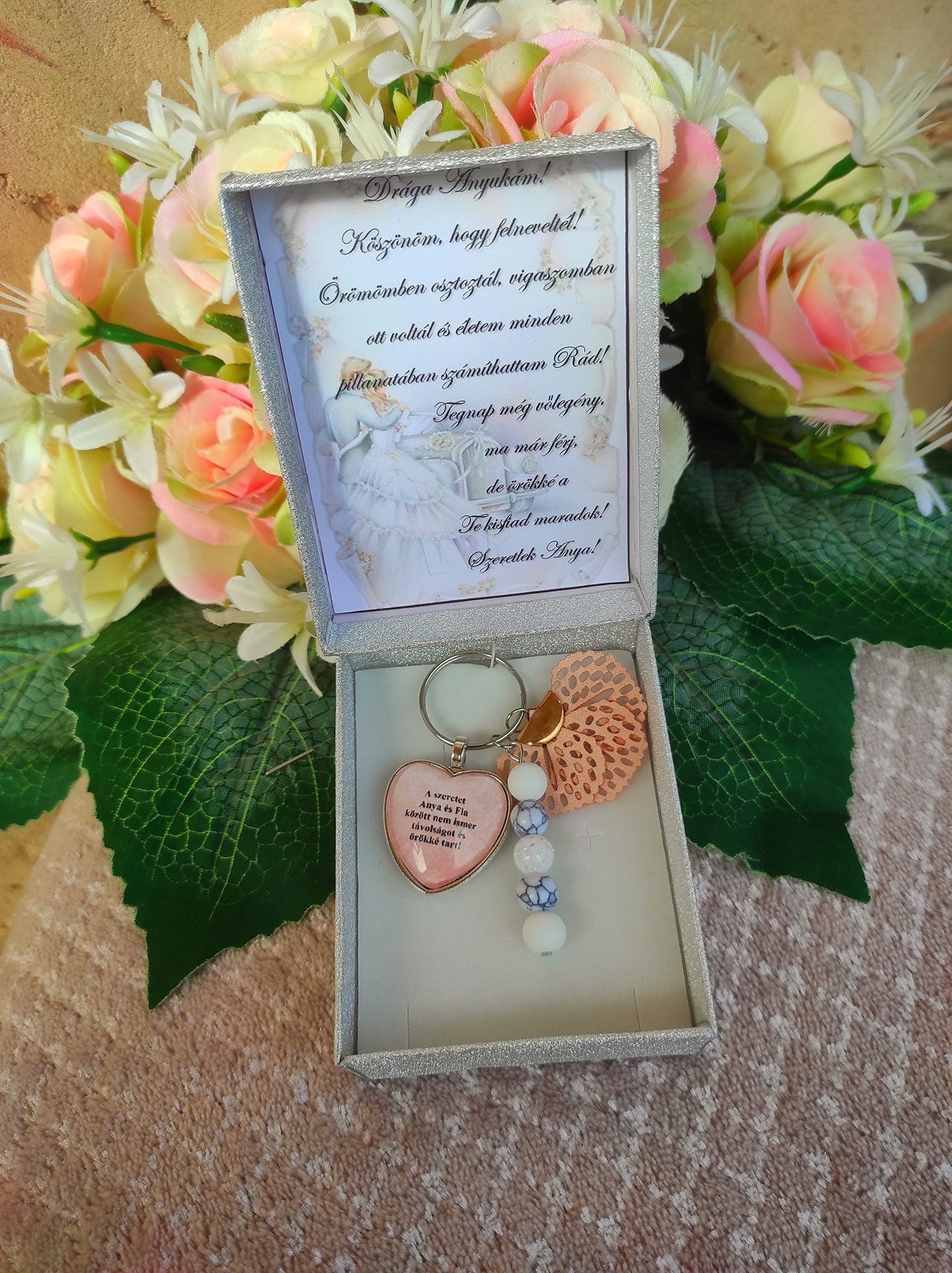 Anya fia szeretet kulcstartó